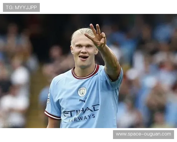 哈兰德领跑射手榜 金靴奖之争愈发激烈